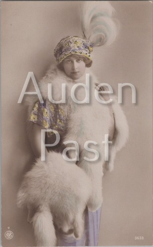 Vintage woman fur - woman, coat