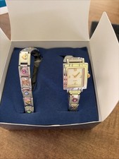 VTG  Avon Stretch Watch And