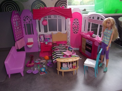Barbie glam getaway fold - barbie,