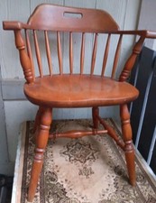  CAPTAINS CHAIR 32"Tx25"Wx