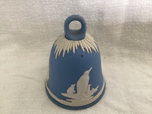 Wedgwood new years 1979 themed - wedgwood,