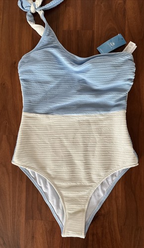 Nwt cupshe women - nwt,