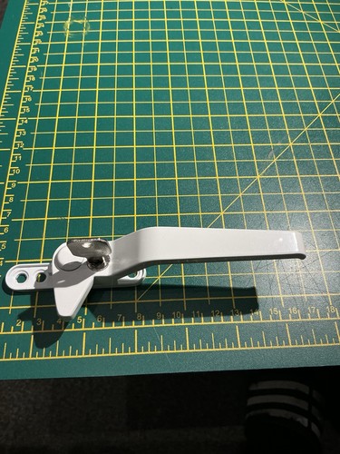 Avocet locking cockspur upvc - locking,