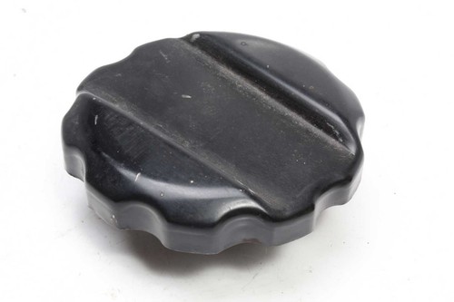 Fuel cap closure - , honda