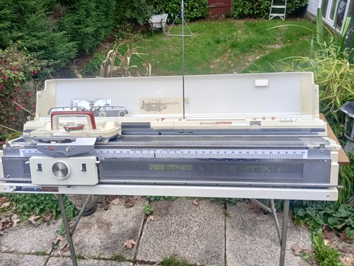 Knitmaster 360 with sr50 - knitmaster,