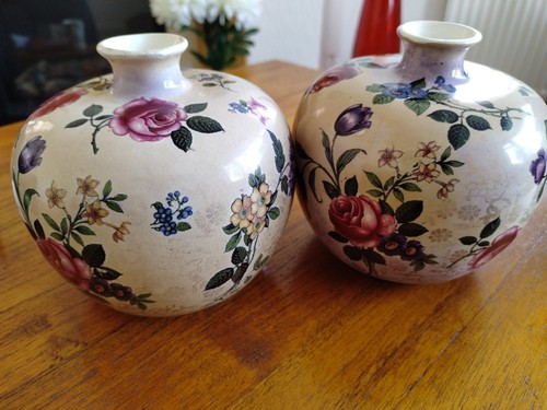 Staffordshire pottery vases - staffordshire,