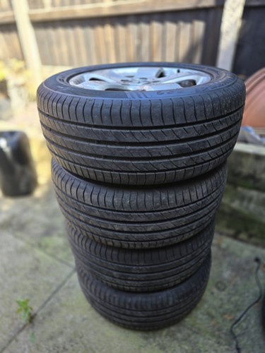 Mercedes alloy wheels - 4,