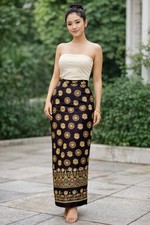 Unsewn Malaysian Batik Sarong