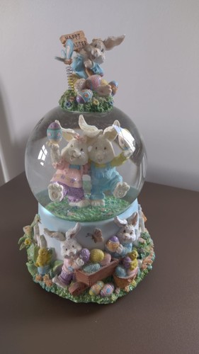 Easter bunnies musical snow