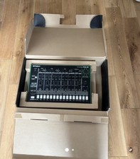 Roland rhythm performer - rhythm,