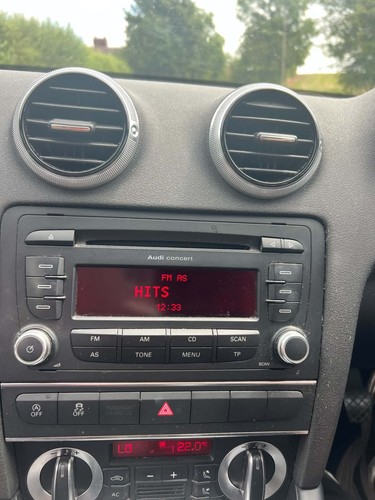 Audi concert car radio - a3,