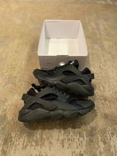Nike Air Huarache Triple Black