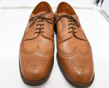 Dapper Dresser Alert!  Rare