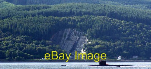 Photo 6x4 submarine passing - photo,