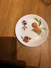 Vtg 1974 Royal Worcester Arden Fruit Bone China Trinket/Pin Dish Plate