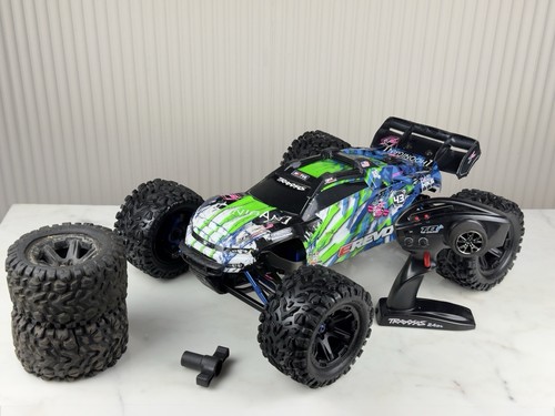 Traxxas revo vxl 0 - traxxas,