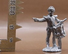 Hinchliffe Models Napoleonic Wars (N35) British Bareheaded Drummer Boy (JMB453)