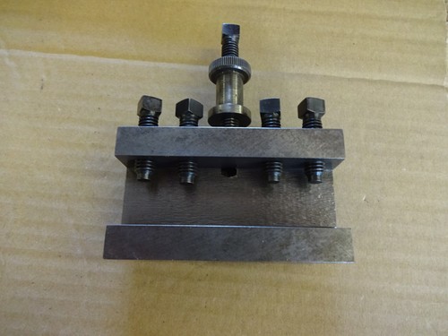 Colchester triumph toolholder - colchester,