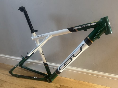 Arrowhead mountain bike - gt,