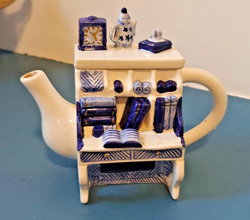 Vintage novelty desk scene - vintage,
