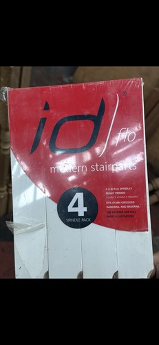 Stair spindles vu style - spindles, x4