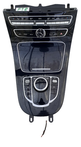 Mercedes class w213 centre - e,