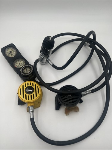 Divers octopus scuba - us,