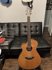 Breedlove Pursuit Concert LH