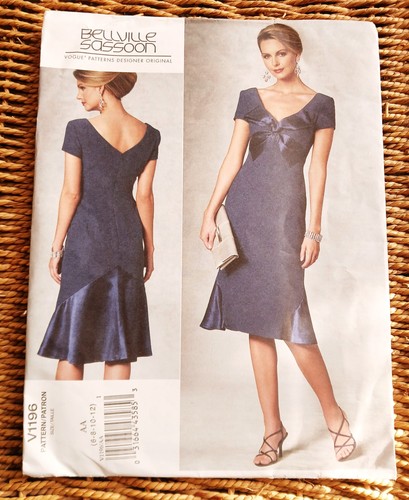Vogue sewing pattern - pattern, bellville