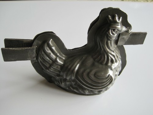 Antique vintage tin two - /,