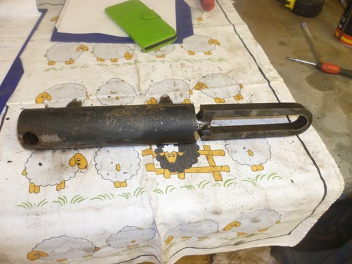 Front cylinder lifting