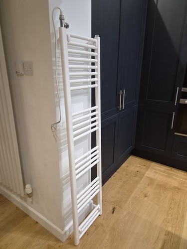 White vertical towel radiator - vertical,