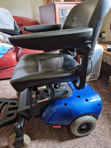 Electric wheelchair - ,