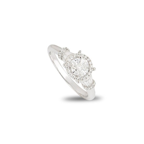 White gold diamond cluster - gold,