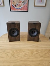 KEF Q150 Walnut Speakers Pair
