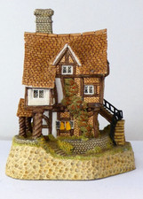 David Winter Lace Makers