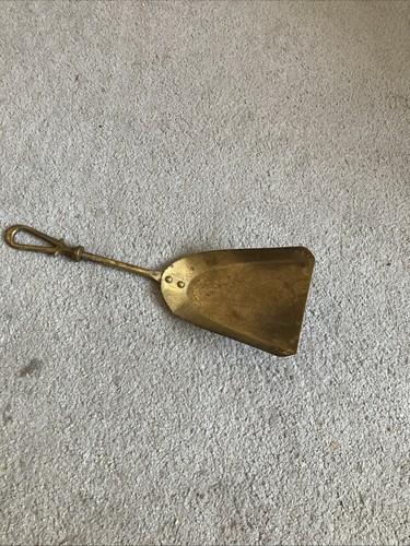 Brass coal ash scoop vintage - coal,
