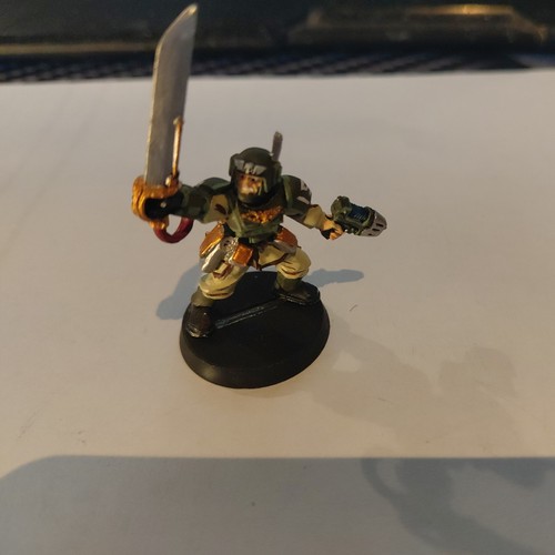 Cadian lieutenant imperial - cadian,