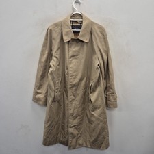 Burberry's Vintage Beige