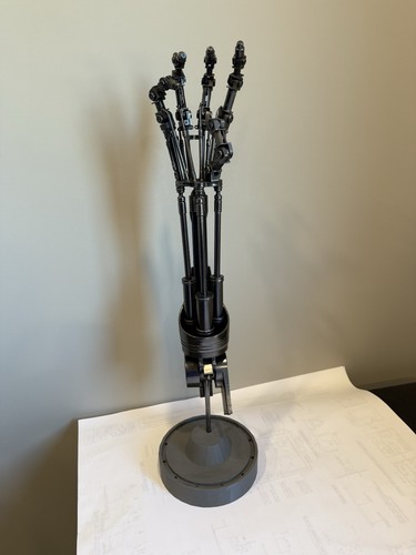 T800 arm terminator - ,, t2