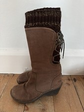 UGG Australia Ladies Suede Sheepskin Lined Tall Boots UK Size 5/5.5