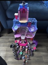 Disney junior vampirina scare - disney,