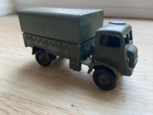 Dinky toys 621 army wagon - army,