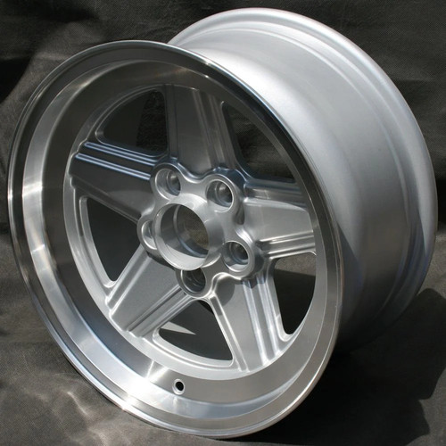 Maxilite penta 15x8 - penta, pcd