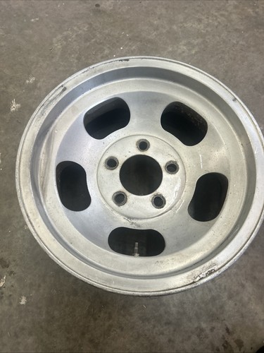 Vintage western wheel slot - western,
