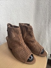 Peacocks Women’s Peep Toe