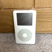 Apple iPod A1099 20gb 4th Gen
