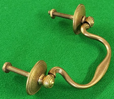 Cast brass swan neck handle