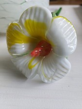 Vintage Glass Art daisy type White & Yellow  Flower Ornament