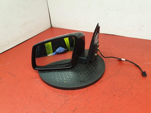 Mercedes class door mirror - mercedes,